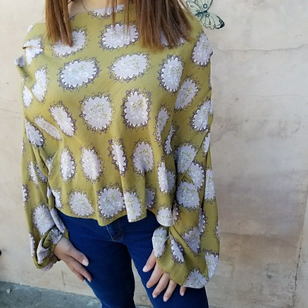 FREE PEOPLE Cowling Around green with flowers - Picture 4 of 6